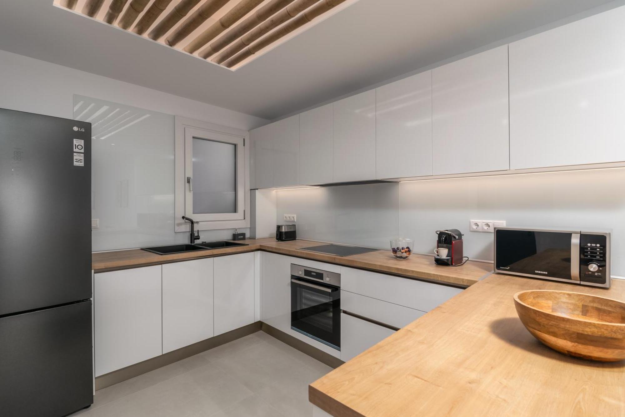 Vitalis Residences - Haven Suites Adamantas  Exterior foto